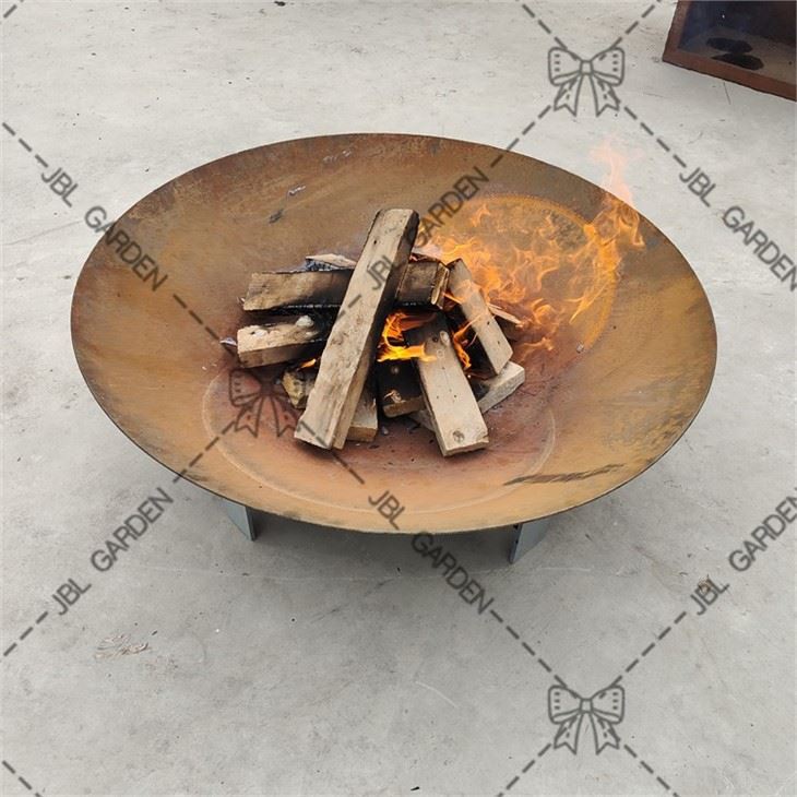 Classic Design Rust Fire Pit