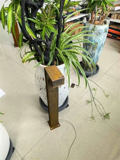 Сільський водонепроникний світлодіодний ландшафтний ліхтар для доріжки